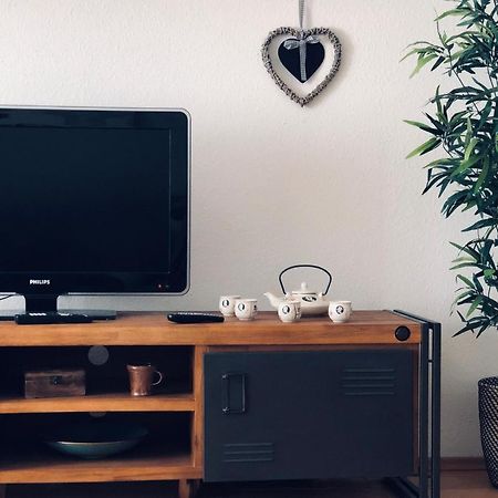 Parkplatz Und Balkon - Burberg'S Heimathafen In Wiesbaden Zewnętrze zdjęcie